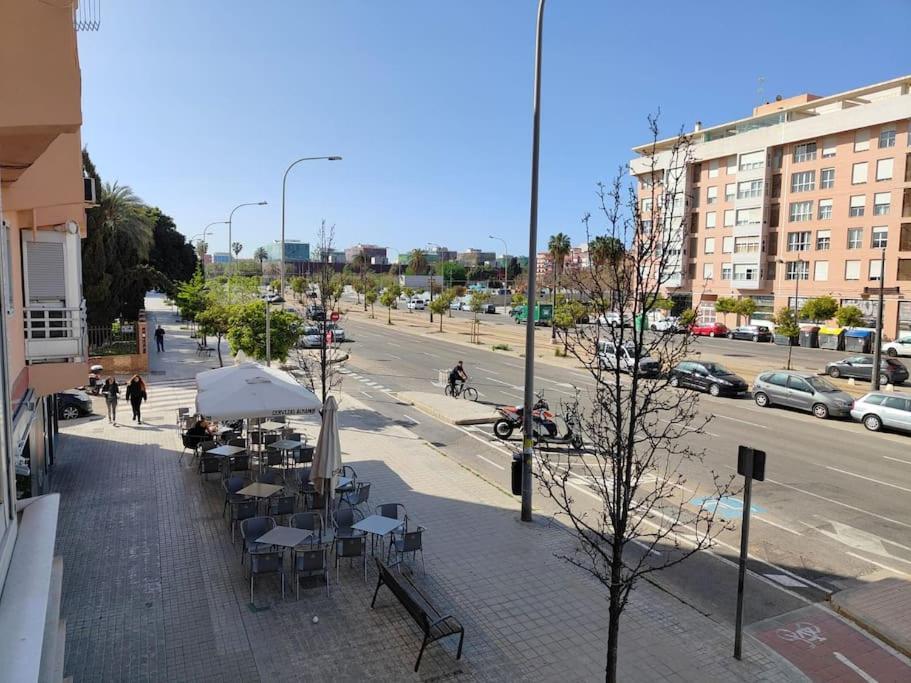 Piso Cerca Universidades Y Playa Valencia Eksteriør bilde